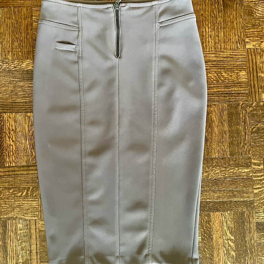 Chic Taupe Pencil Skirt